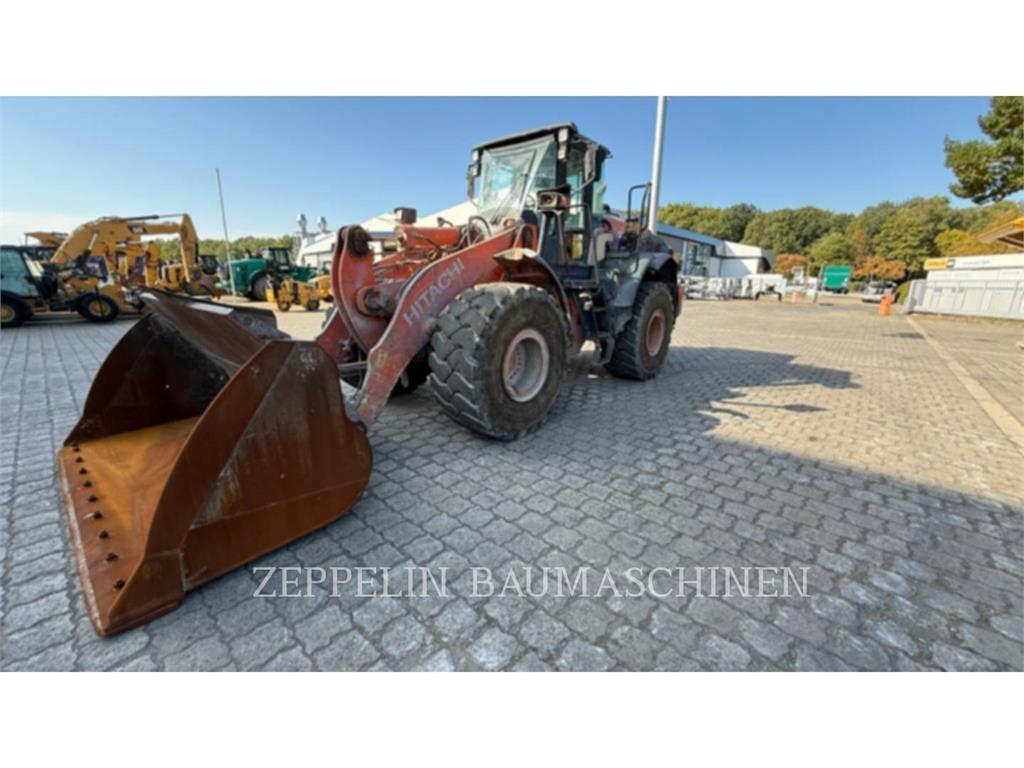 Hitachi ZW250-6 Iekrāvēji uz riteņiem