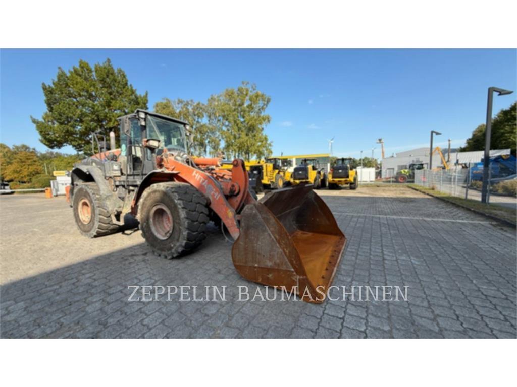 Hitachi ZW250-6 Iekrāvēji uz riteņiem