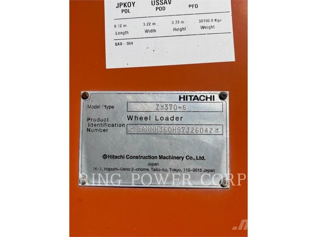 Hitachi ZW3706-6 Iekrāvēji uz riteņiem