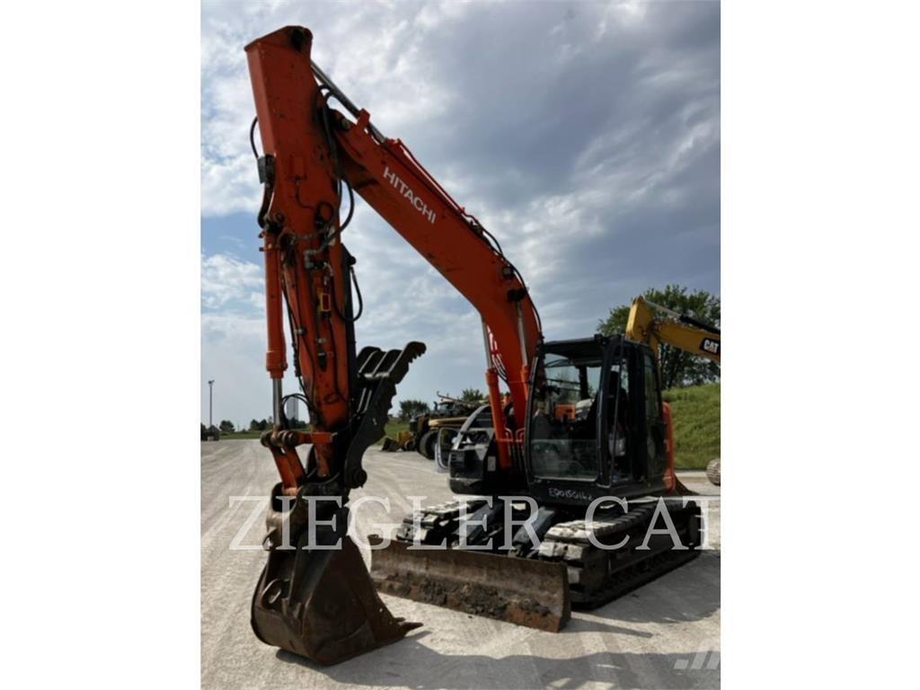 Hitachi ZX135 Kāpurķēžu ekskavatori