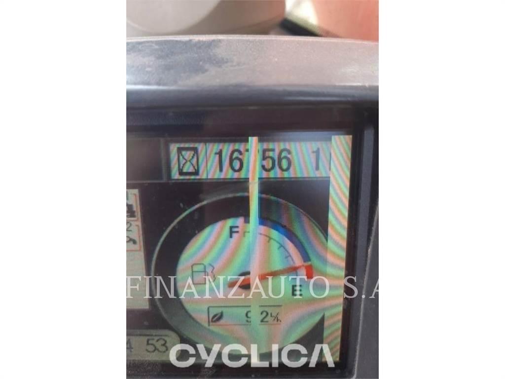 Hitachi ZX670 Kāpurķēžu ekskavatori