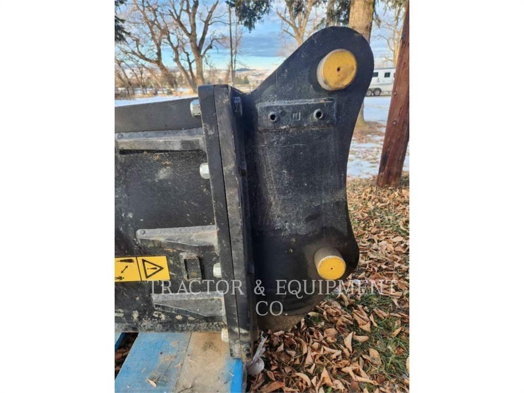 HR390 Kāpurķēžu ekskavatori