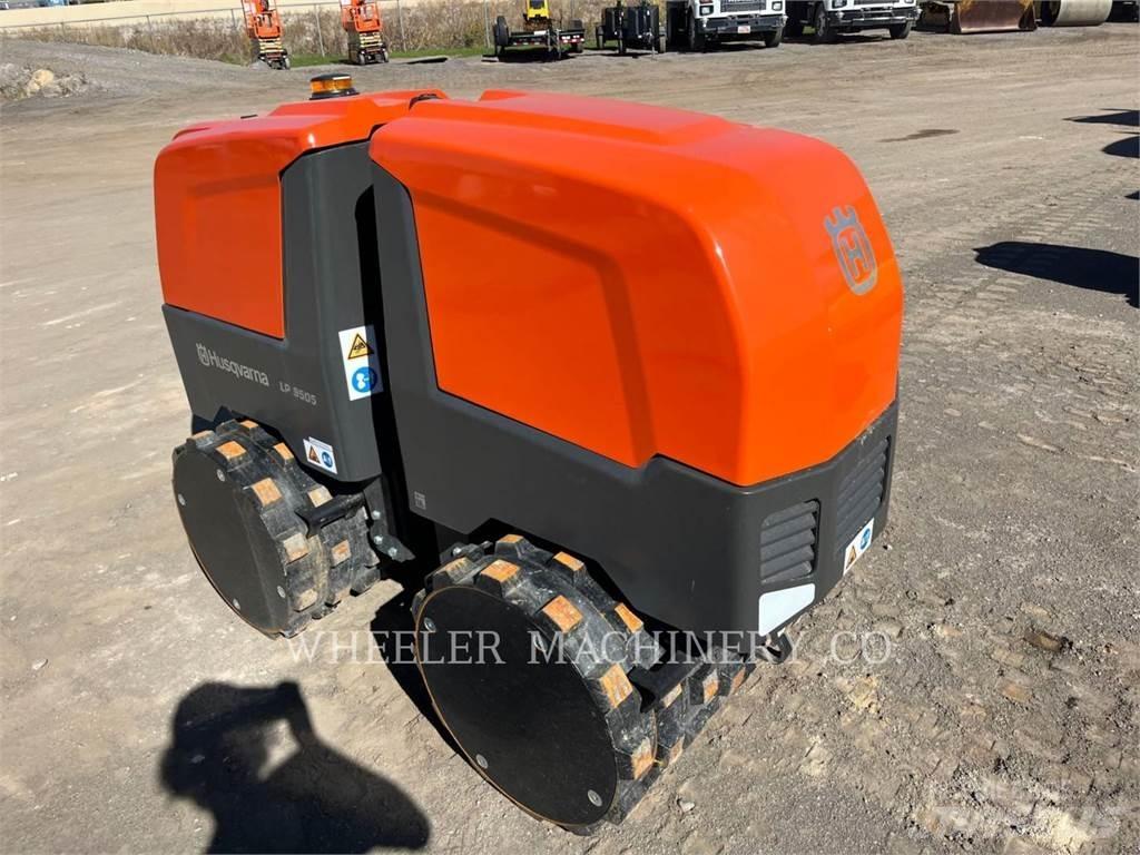 Husqvarna LP9505 Divvalču grunts veltņi