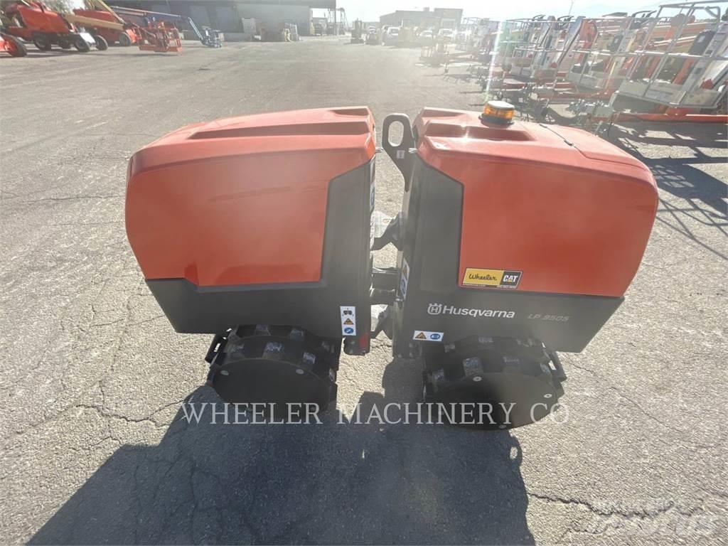 Husqvarna LP9505 Divvalču grunts veltņi