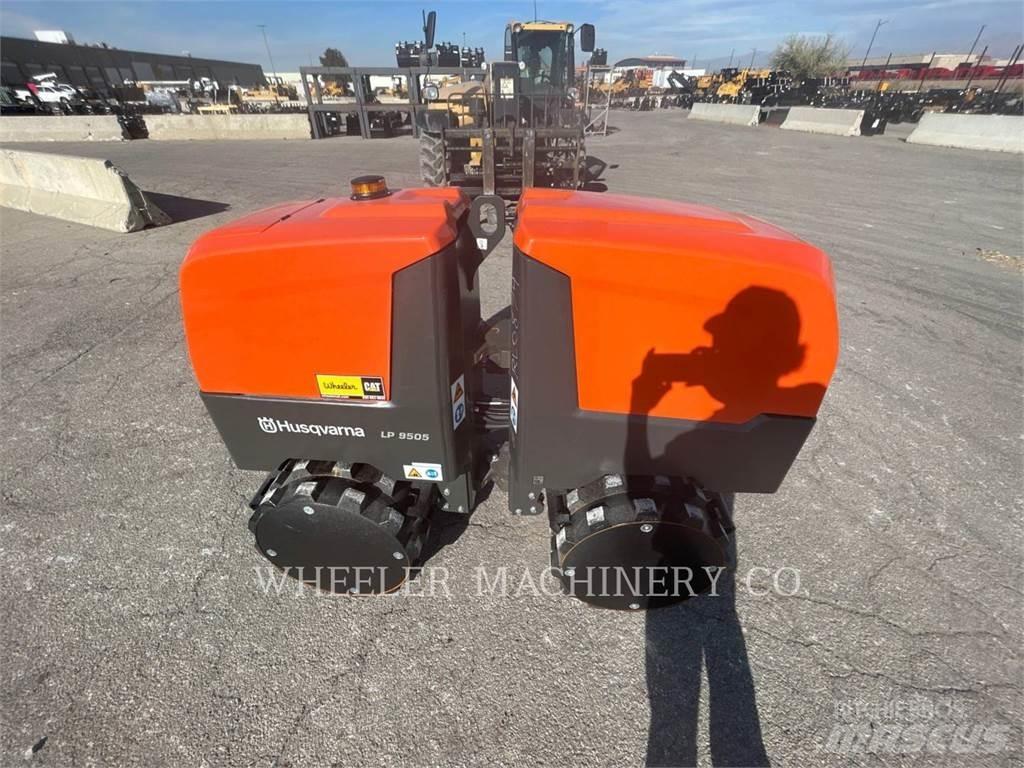 Husqvarna LP9505 Divvalču grunts veltņi