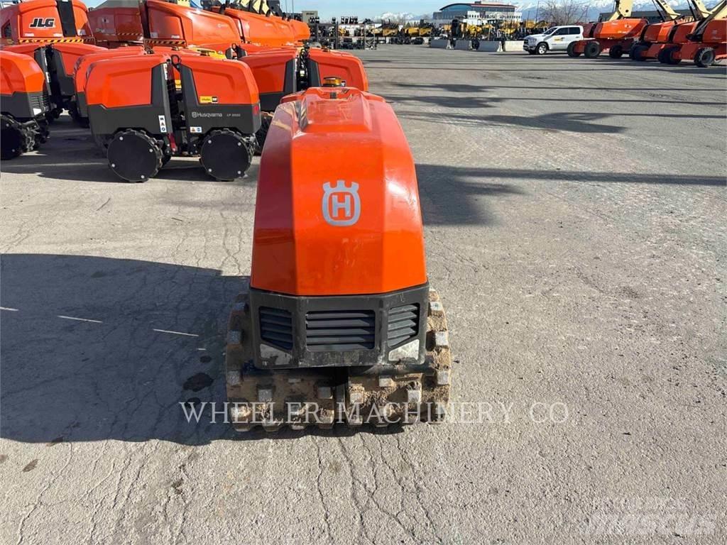 Husqvarna LP9505 Divvalču grunts veltņi