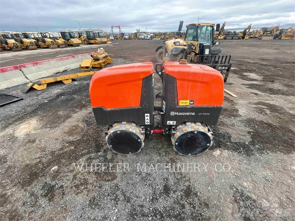 Husqvarna LP9505 Divvalču grunts veltņi
