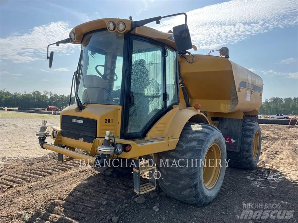 Hydrema 912HM Autocisterna