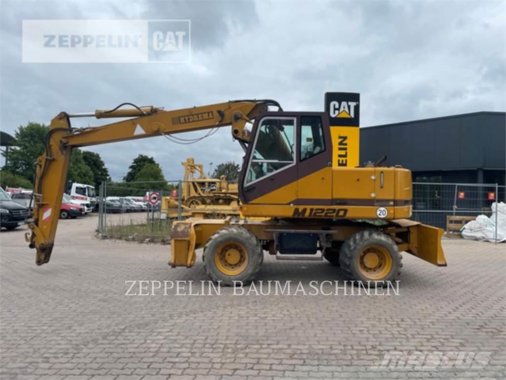 Hydrema M1220 Ekskavatori uz riteņiem
