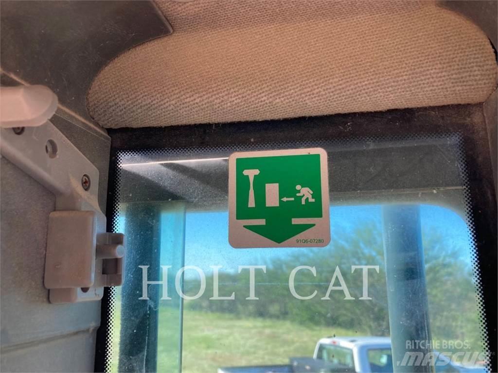 Hyundai HL-740-9A Iekrāvēji uz riteņiem