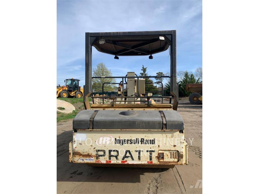 Ingersoll Rand DD110HF Augsnes blīvētāji