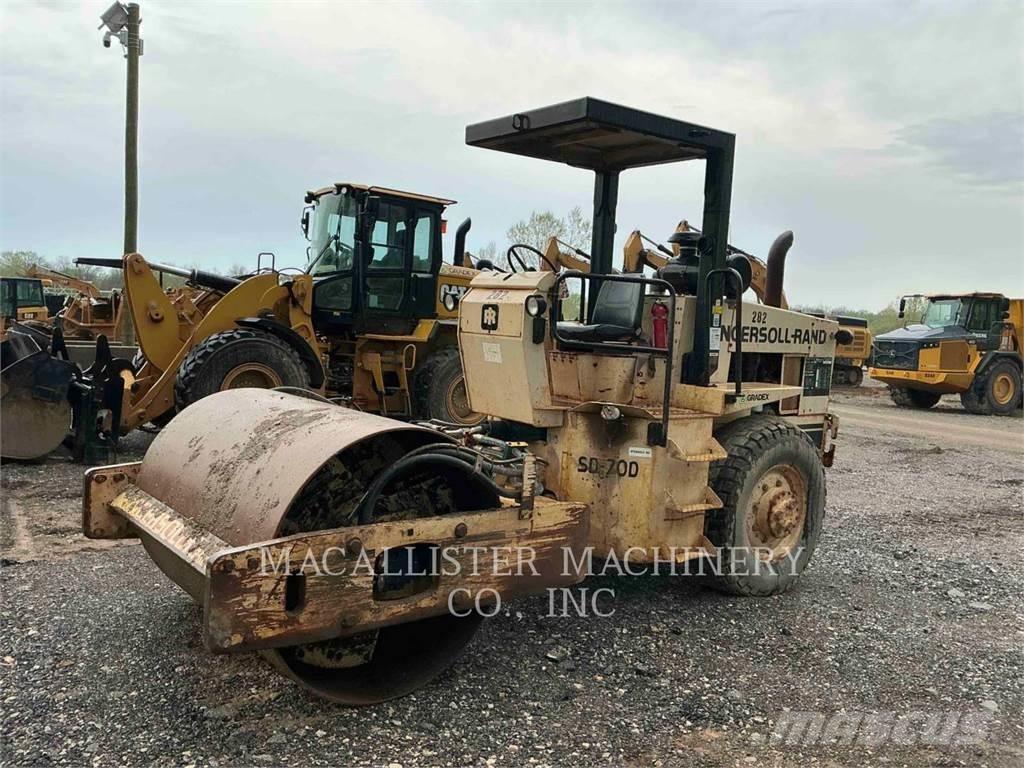 Ingersoll Rand SD70 Vienvalča grunts veltņi