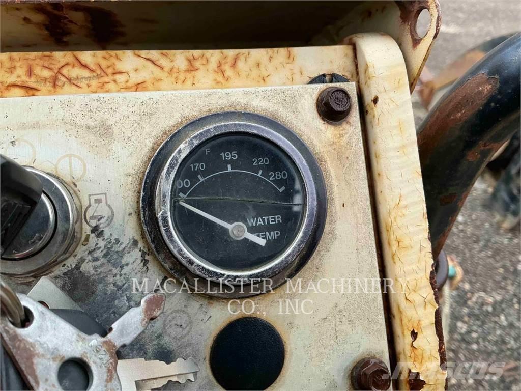Ingersoll Rand SD70 Vienvalča grunts veltņi