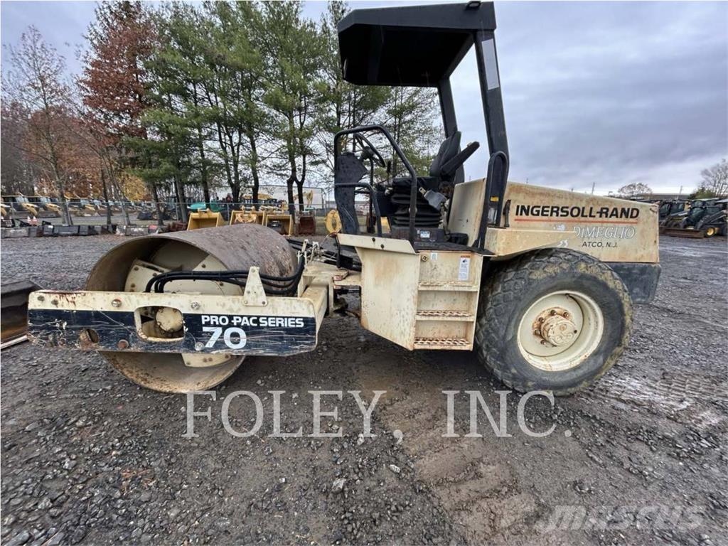 Ingersoll Rand SD70 Vienvalča grunts veltņi