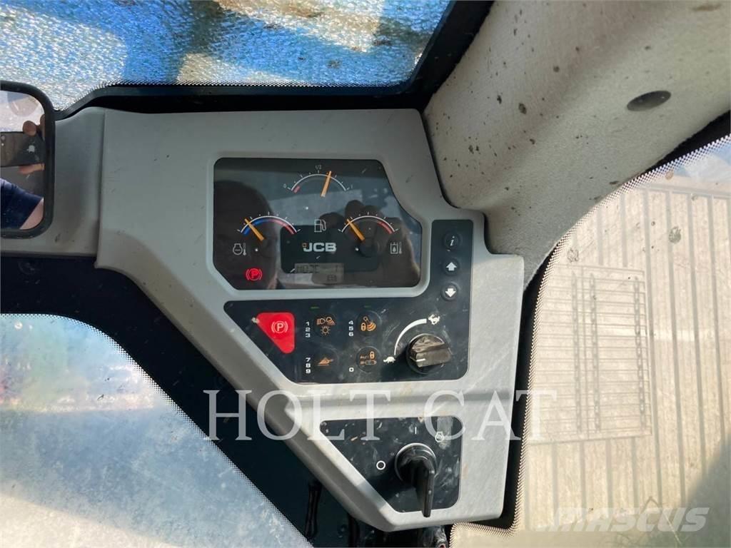 JCB 270T Kāpurķēžu iekrāvēji