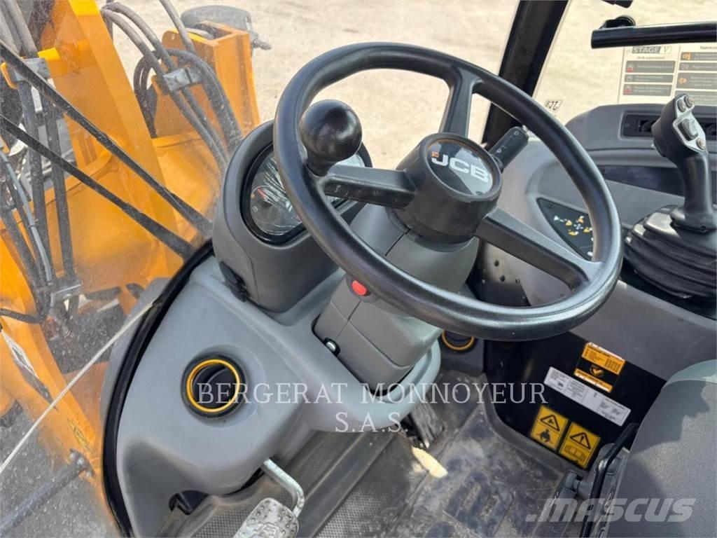 JCB 407 Iekrāvēji uz riteņiem