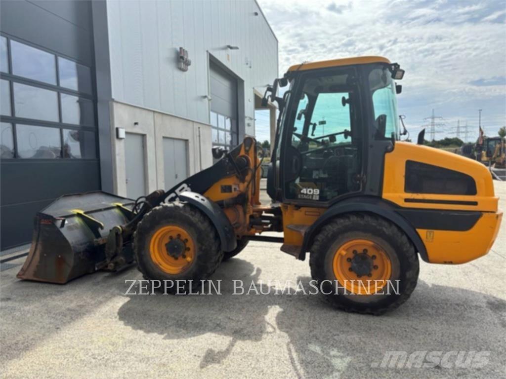 JCB 409 Iekrāvēji uz riteņiem