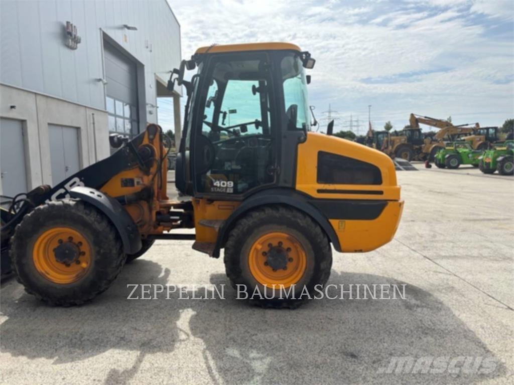 JCB 409 Iekrāvēji uz riteņiem