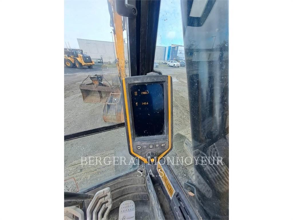 JCB JS180LC Kāpurķēžu ekskavatori