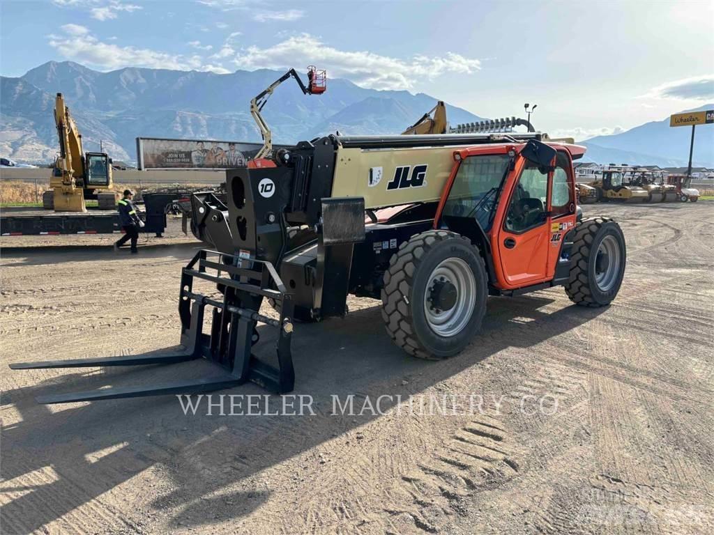 JLG 1055 Teleskopiskie manipulatori