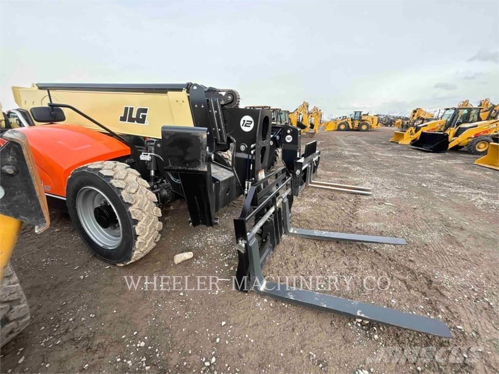 JLG 1255 Teleskopiskie manipulatori