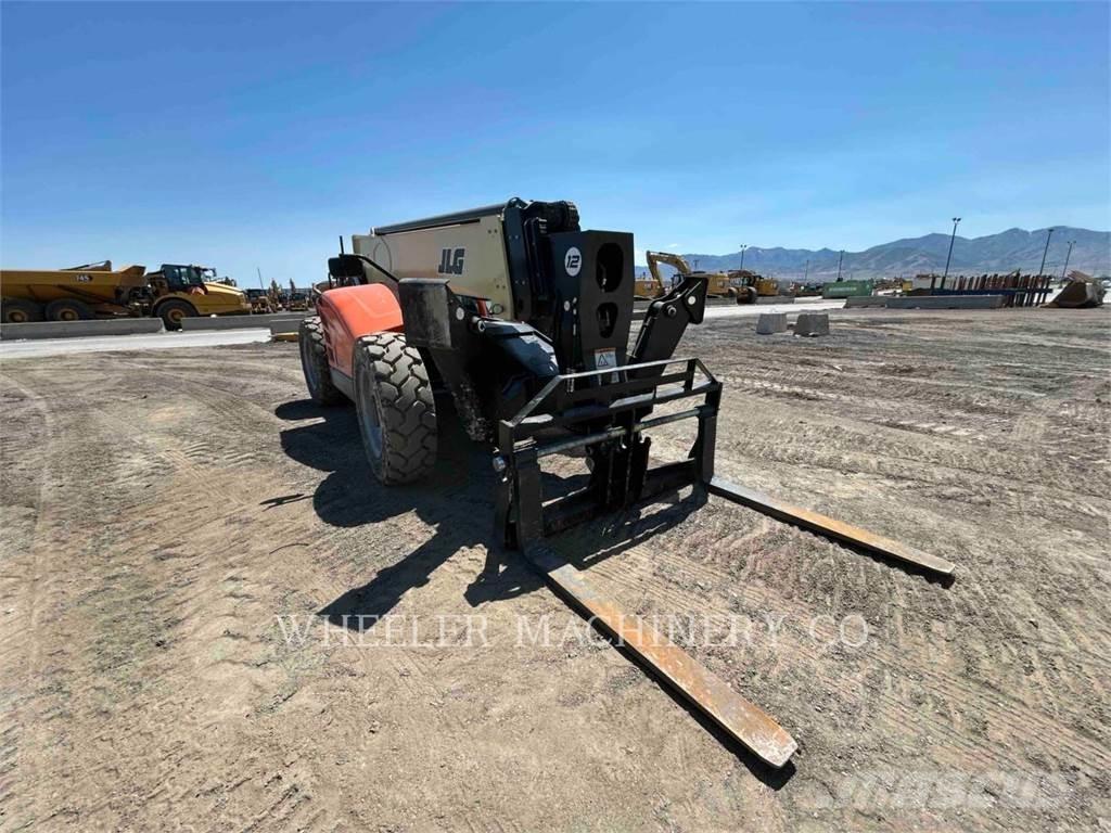 JLG 1255 Teleskopiskie manipulatori