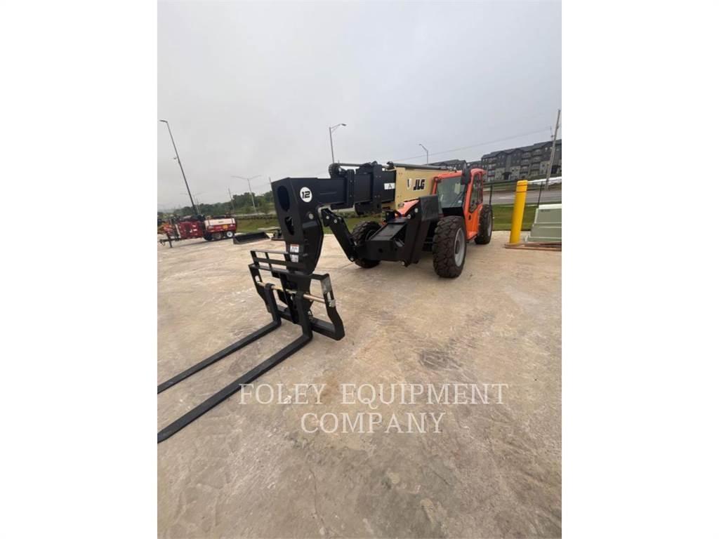 JLG 1255C Teleskopiskie manipulatori