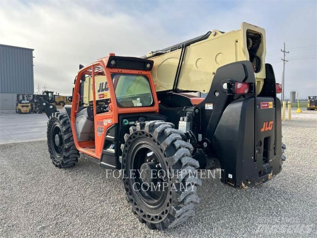 JLG 1255O Teleskopiskie manipulatori