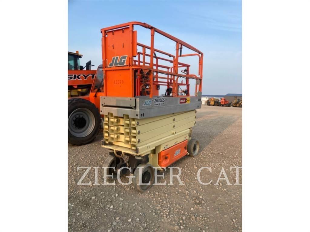JLG 2630ES Šķerveida pacēlāji