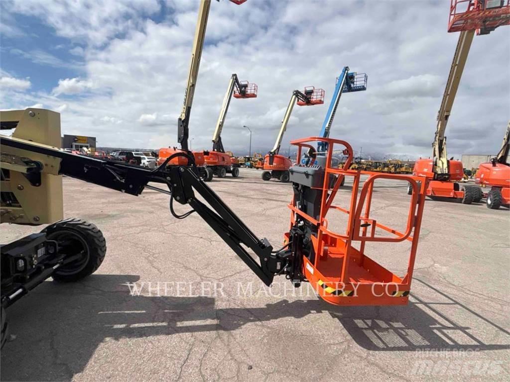 JLG 340AJ Strēles pacēlāji
