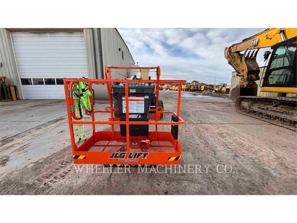 JLG 340AJ Strēles pacēlāji