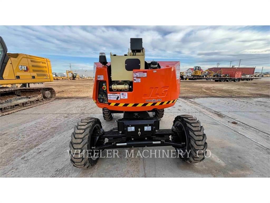JLG 340AJ Strēles pacēlāji
