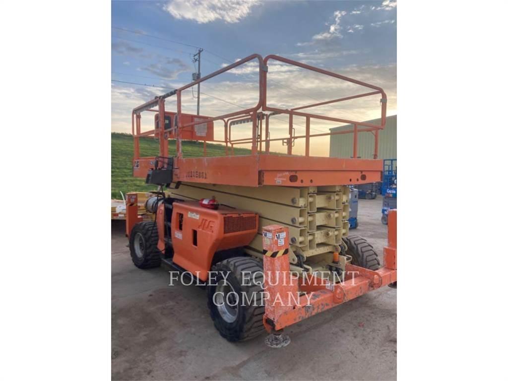 JLG 4394RTDFO Šķerveida pacēlāji