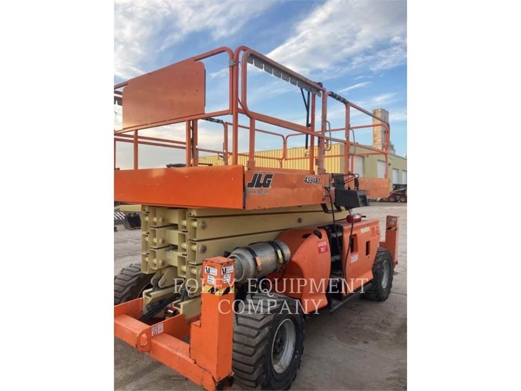 JLG 4394RTDFO Šķerveida pacēlāji