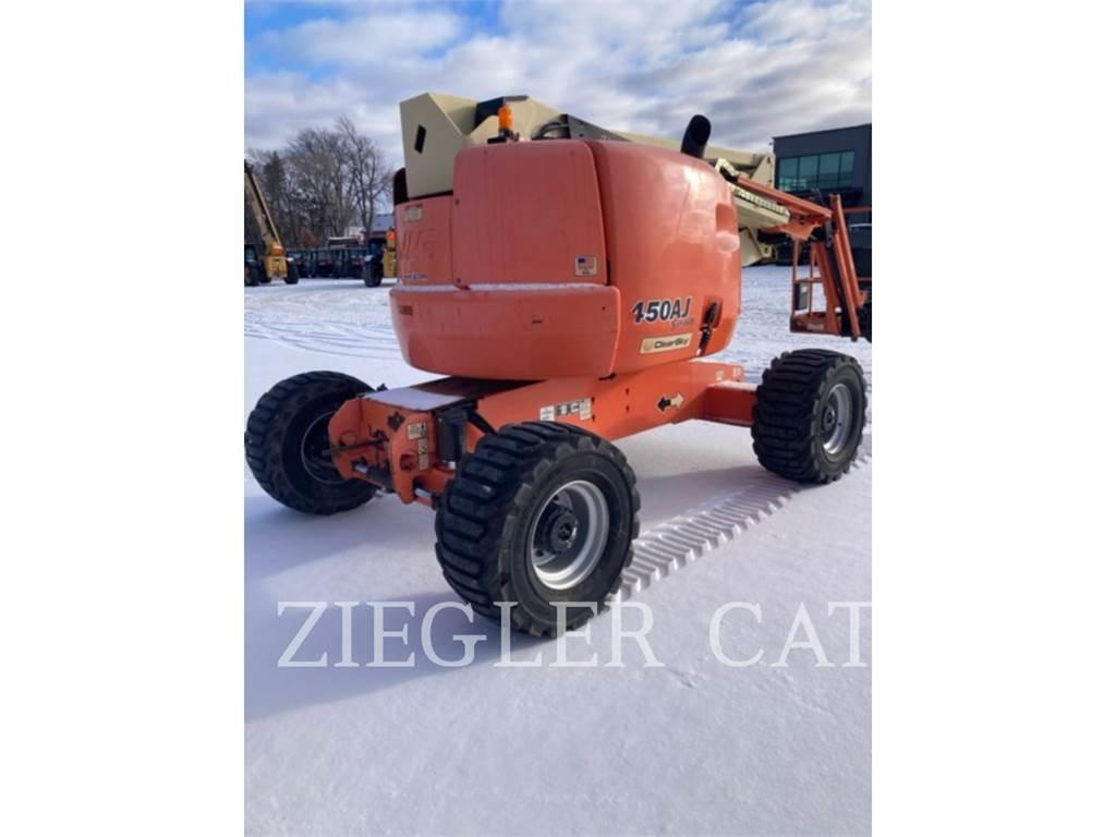 JLG 450AJ Strēles pacēlāji