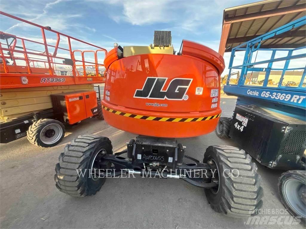 JLG 450AJ Strēles pacēlāji