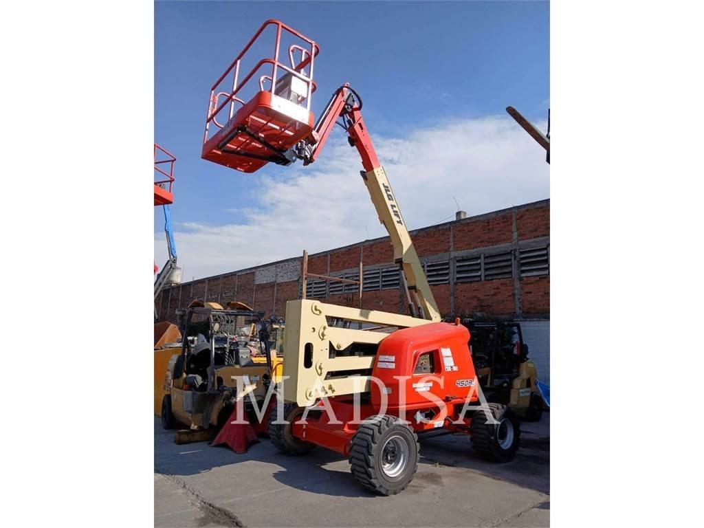 JLG 450AJ 4WD Strēles pacēlāji