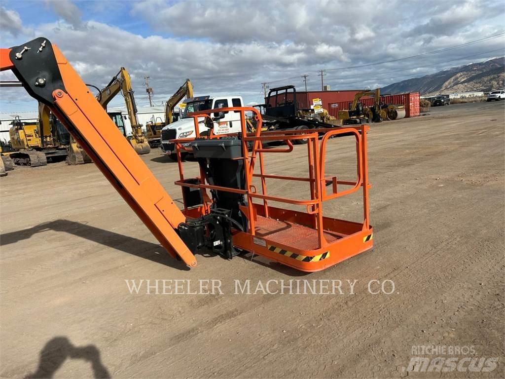JLG 460SJ Strēles pacēlāji