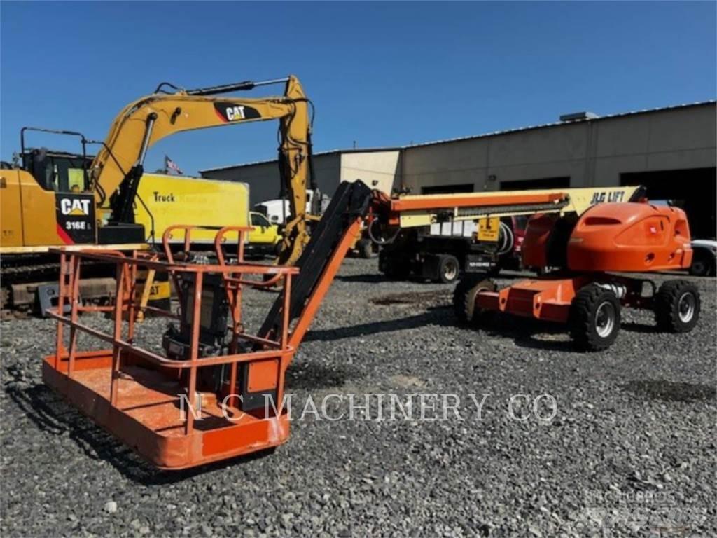 JLG 460SJ Kāpurķēžu ekskavatori