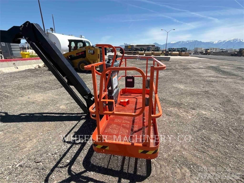 JLG 460SJ Strēles pacēlāji