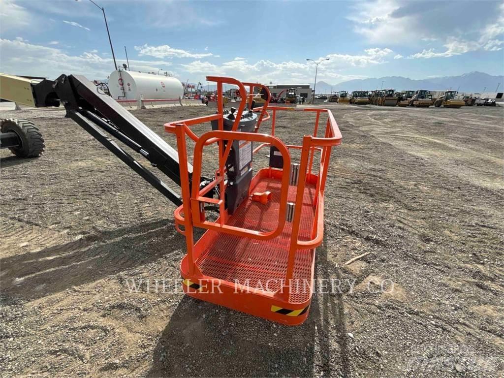 JLG 460SJ Strēles pacēlāji