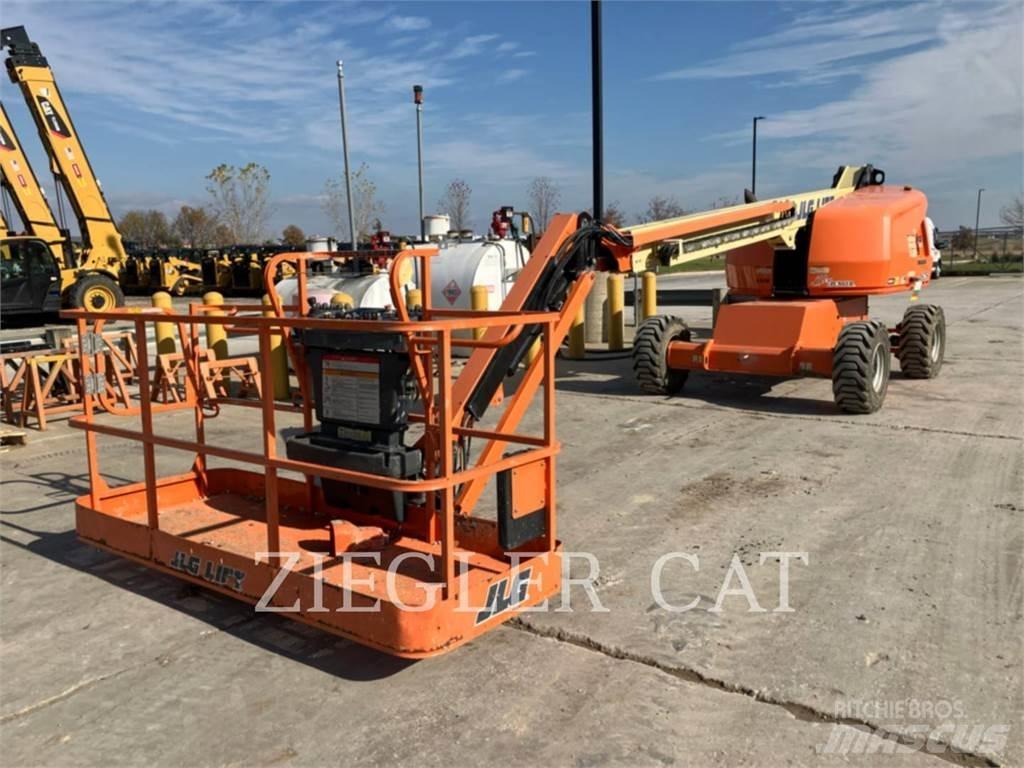 JLG 460SJ Strēles pacēlāji