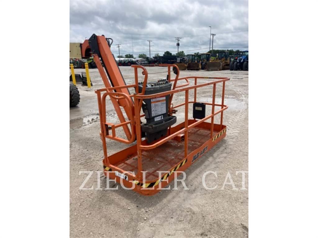 JLG 460SJ Strēles pacēlāji