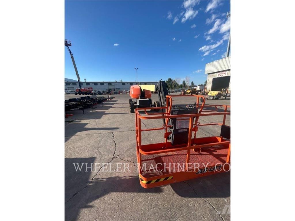JLG 460SJ Strēles pacēlāji