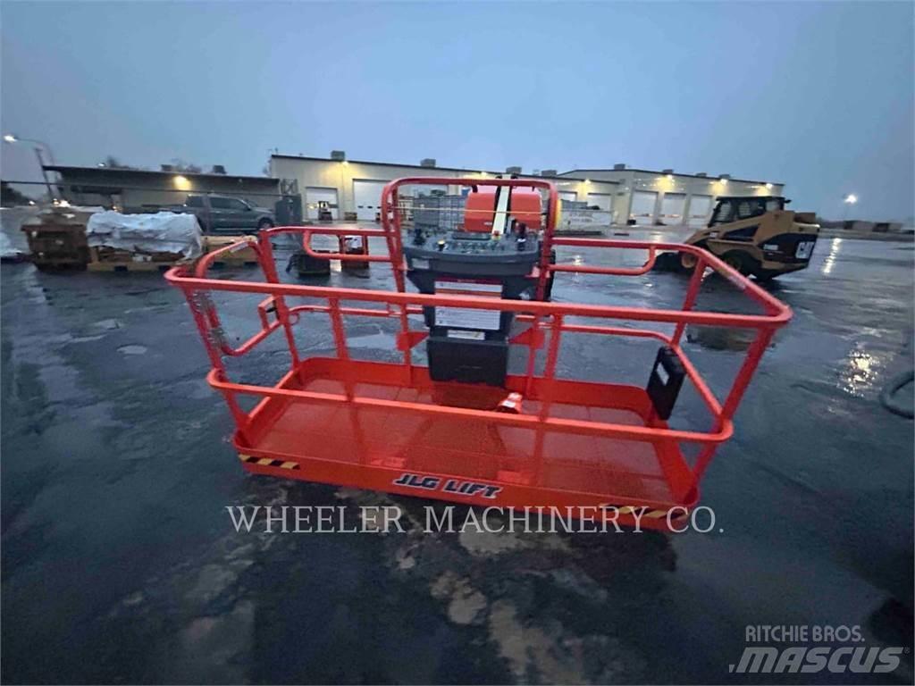 JLG 460SJ SP Strēles pacēlāji