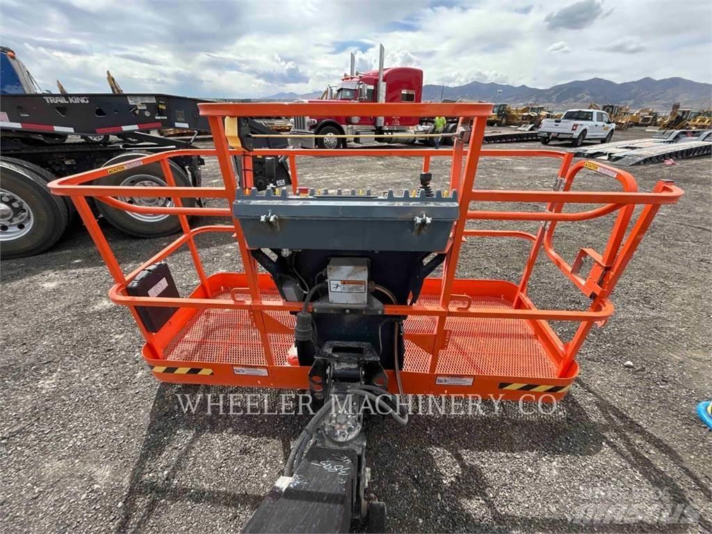 JLG 460SJ SP Strēles pacēlāji