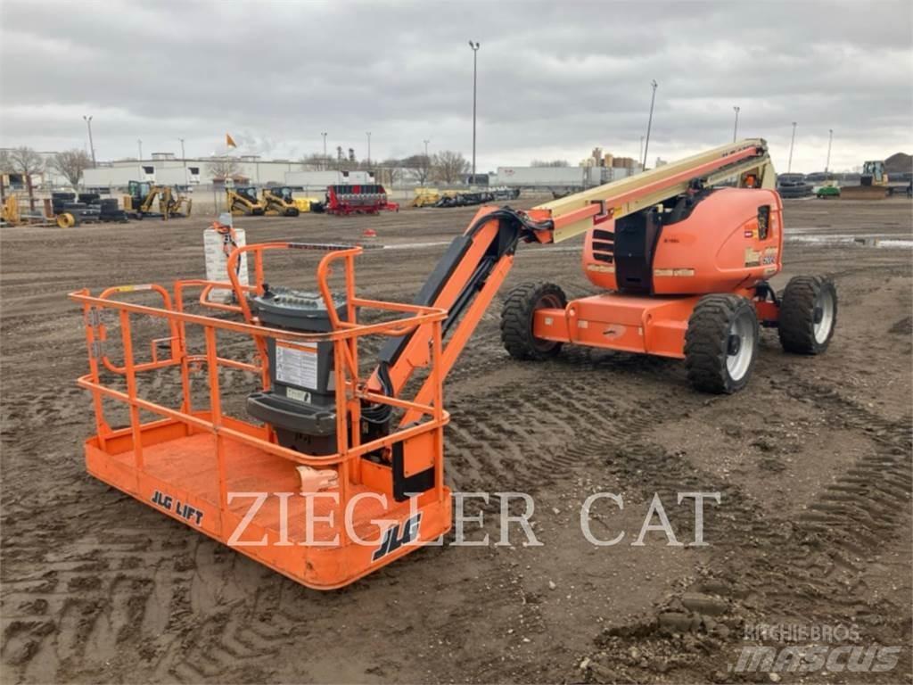 JLG 600AJ Strēles pacēlāji
