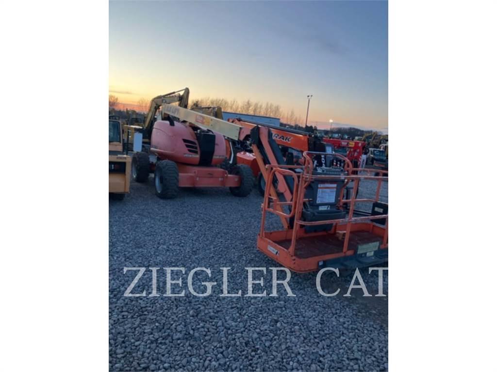 JLG 600AJ Strēles pacēlāji