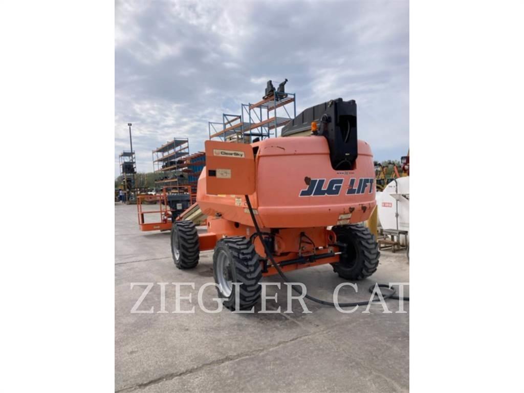 JLG 600S Strēles pacēlāji