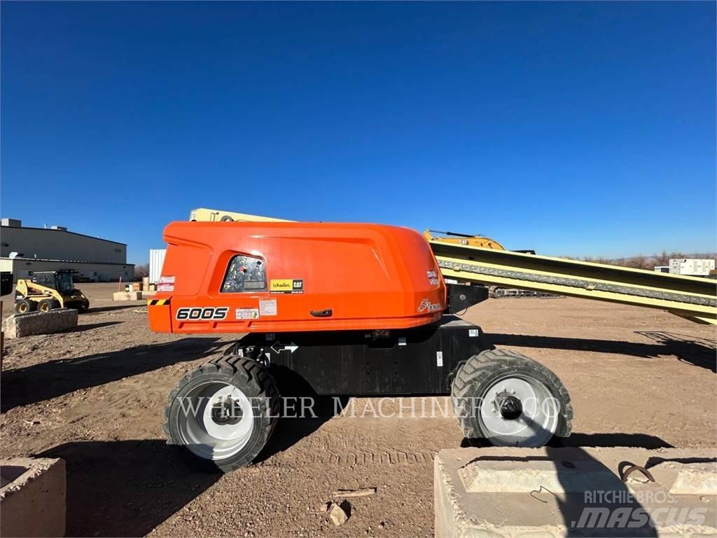 JLG 600S SP Strēles pacēlāji